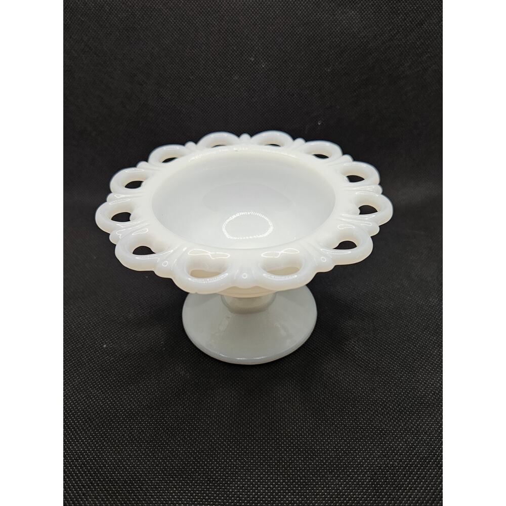 Vintage Anchor Hocking milk glass set